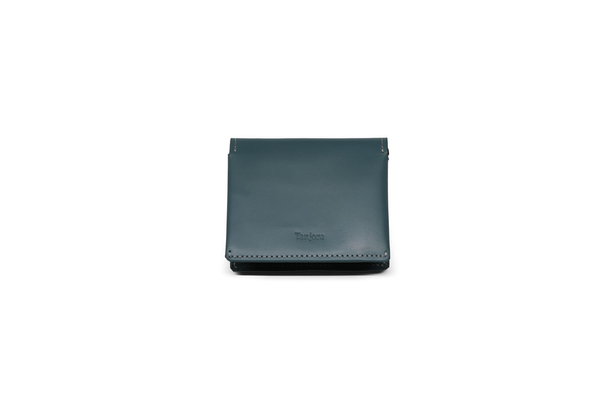 Compact Sleeve